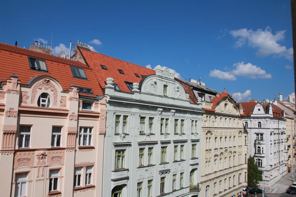 Apartment Rimska 34 Prague Exterior photo